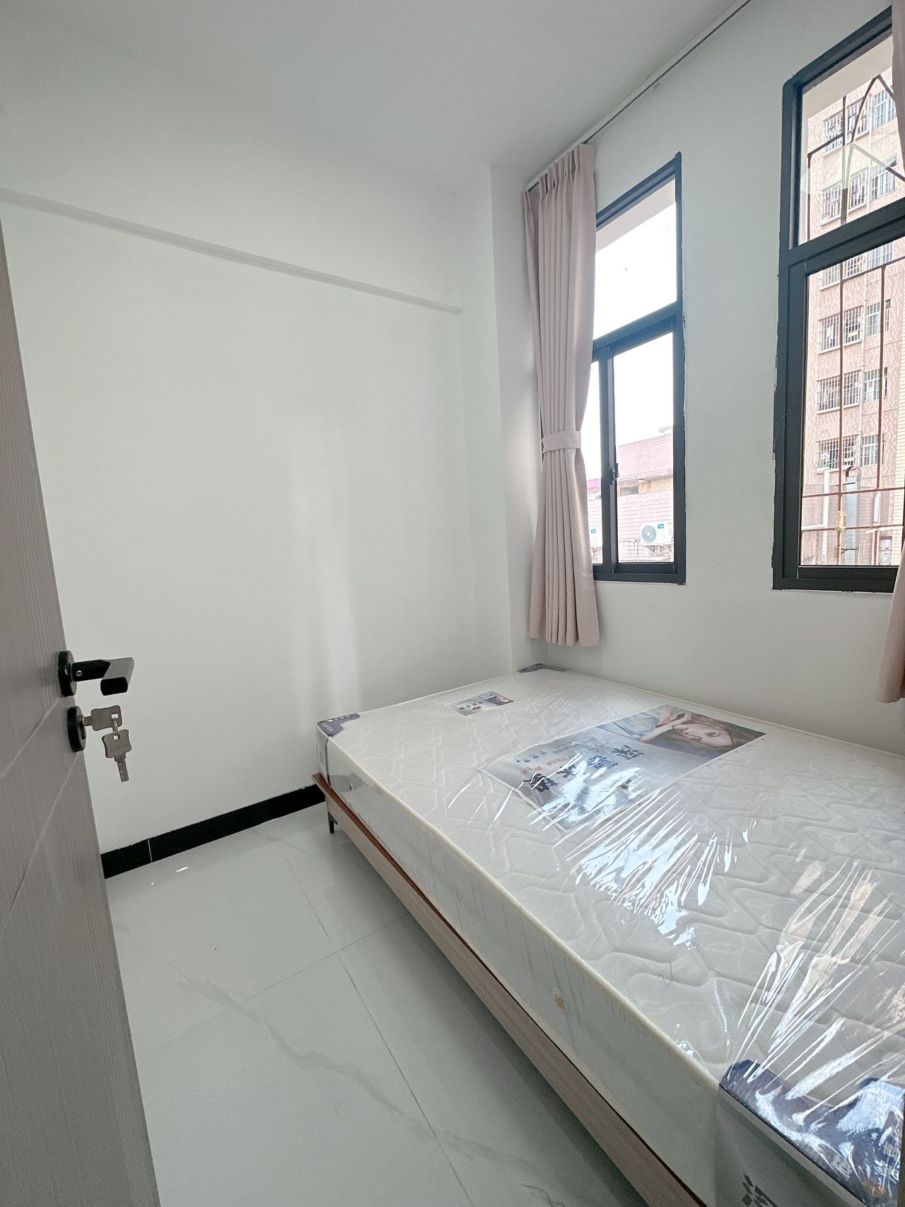 1745219212250442.jpg 16c400b7ede95d5d06c87fe38070b198.jpg