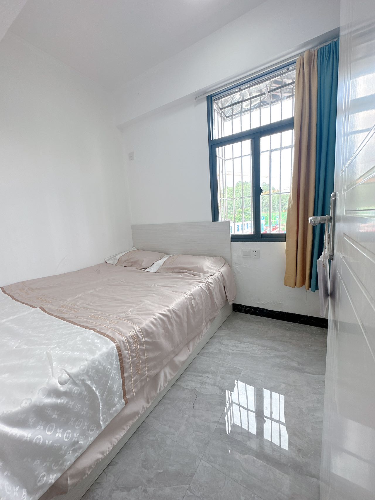 1749608979516116.jpg 7c7e7389cb9cc2331de908e7b5ca542a.jpg