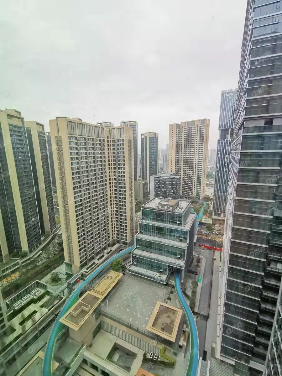 智匯星辰，萬科星城商業中心 -均價37000元/平