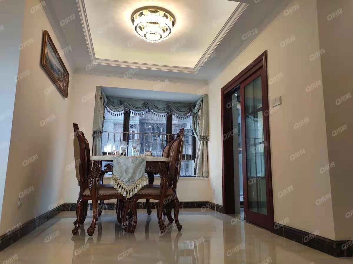 東方盛世花園二期-均價(jià)62000元/平