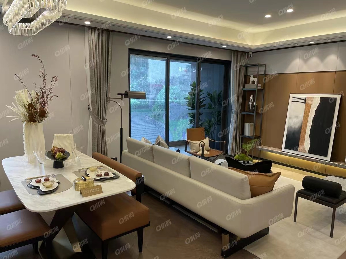 海倫堡玖悅云府-均價10500元/平