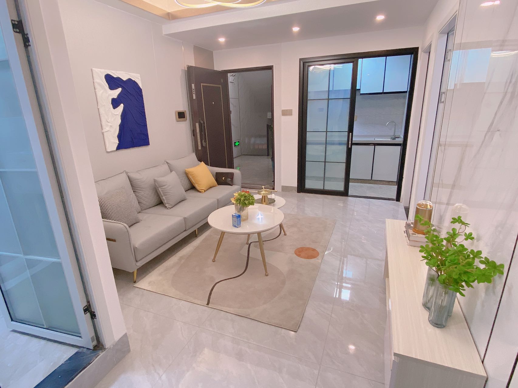 港鐵鑫苑 72.8萬(wàn)起/套