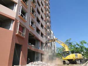 兩部門(mén)要求拆除一批惡劣影響小產(chǎn)權(quán)房