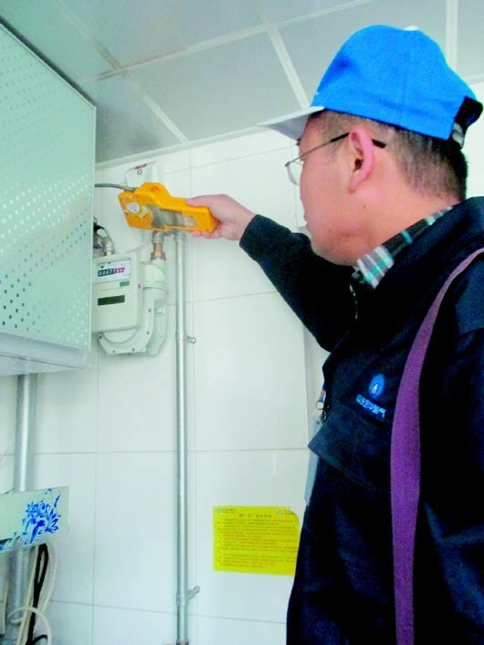 濱河麗景的燃?xì)獬跹b費開發(fā)商已經(jīng)交齊