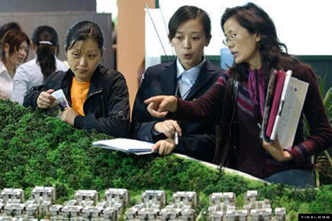 因?yàn)榇笮鄣氖蹣切〗阏f新康的房是小產(chǎn)權(quán)