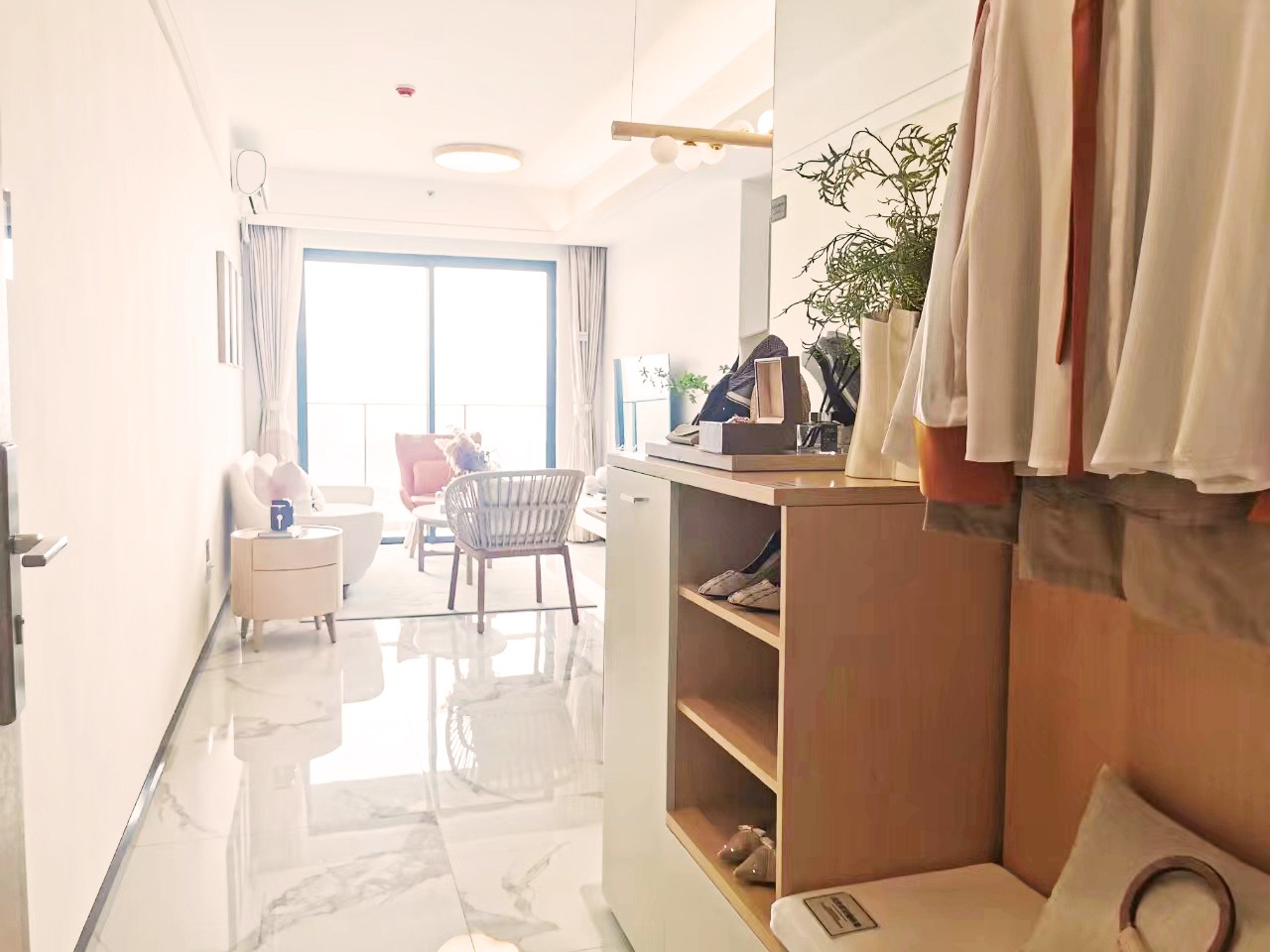 深圳光明小產(chǎn)權(quán)房|智尚花園，2.3萬(wàn)/平方，鳳凰城地鐵站