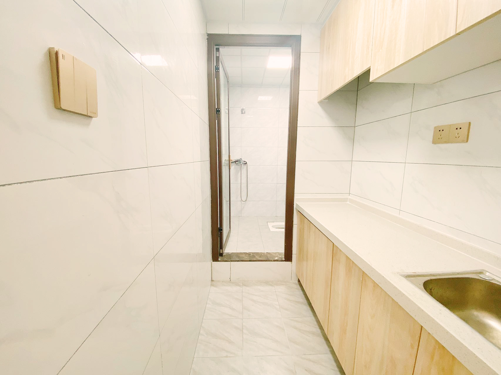 深圳石巖小產權房| 蔚藍花城 ，34.8萬/套